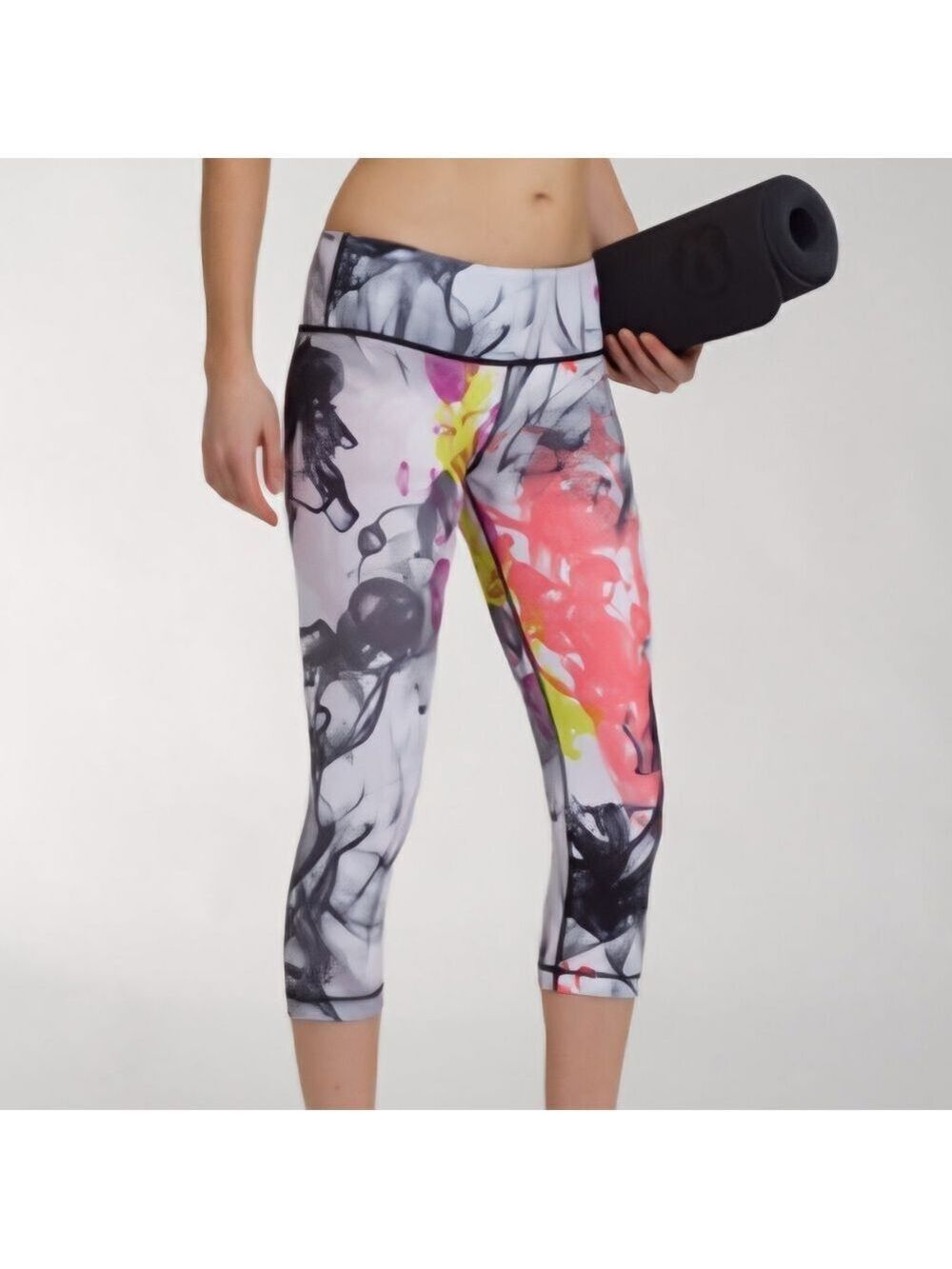 Lululemon Wunder Under Crops Unicorn Tears Size 4 EUC